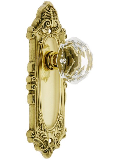Largo Design Door Set with Diamond Crystal Knobs in Polished Brass.